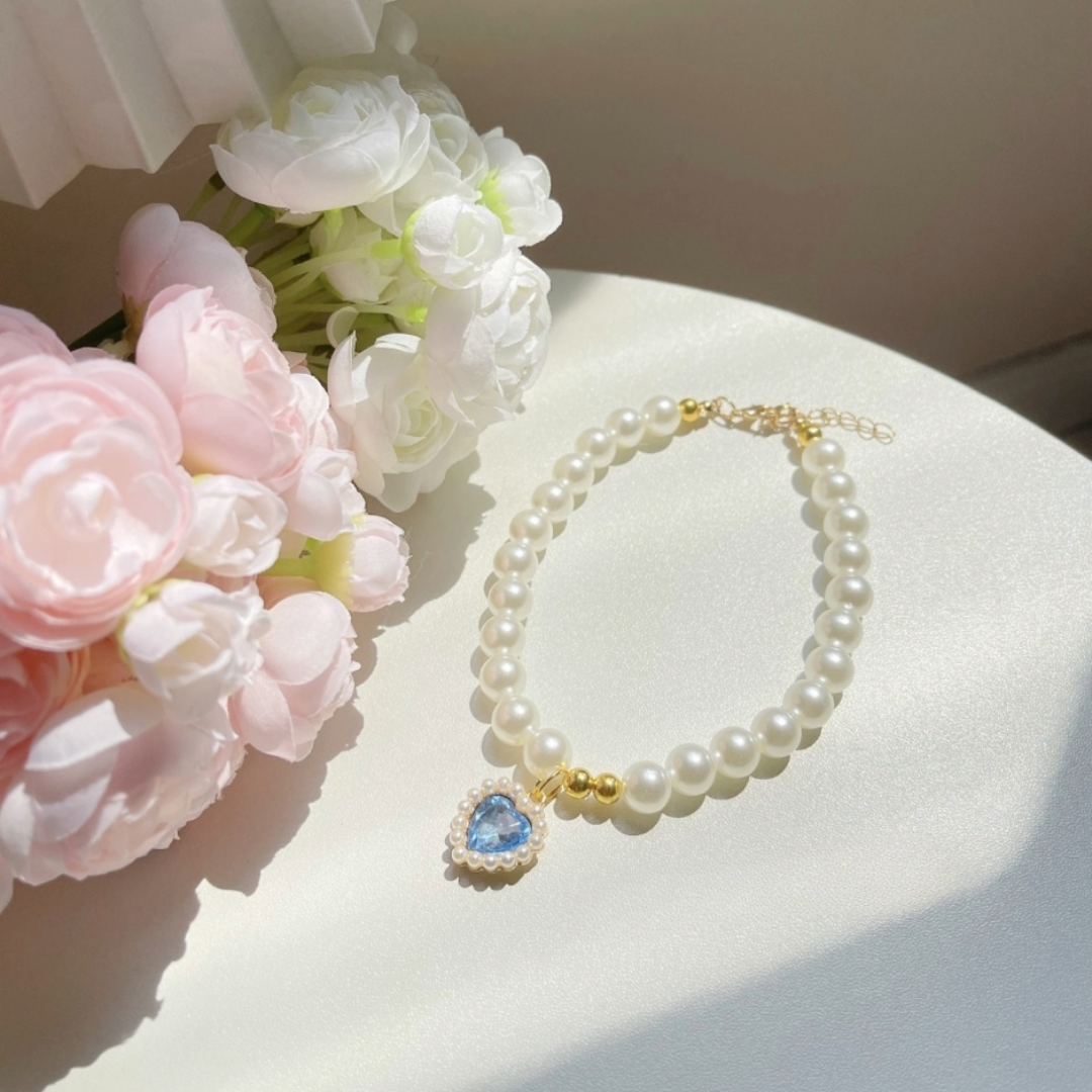 3-Piece Set Cat Pearl Necklace with Heart-Shaped Pendant