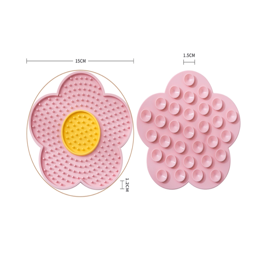 Flower shape dog Lick Mat for Dogs, Slow Feeder Cat Bowls