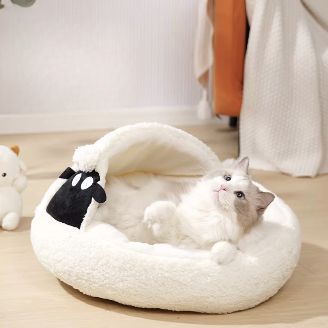 Lamb-Shaped Winter-Warmth Cat & Pet Bed