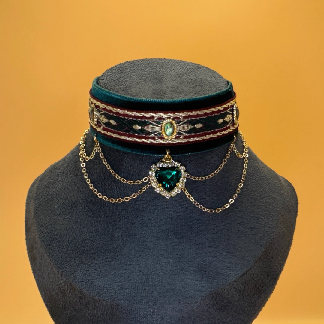 Handcrafted Vintage Fringe Gemstone Cat Collar